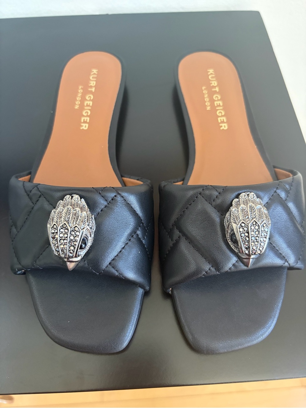 Kurt Geiger London Kensington Flat Sandals Black Quilted Leather Size 8